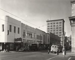 Stockton - Streets - c.1930 - 1939: E. Main St., 300 block, looking west, Gensler Lee, The Wonder, Donovans by Unknown
