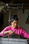 Wu Mnci gives demonstration of weaving by Marie Anna Lee