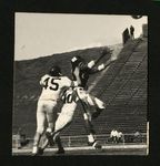 Football-University of the Pacific player catching the ball by unknown